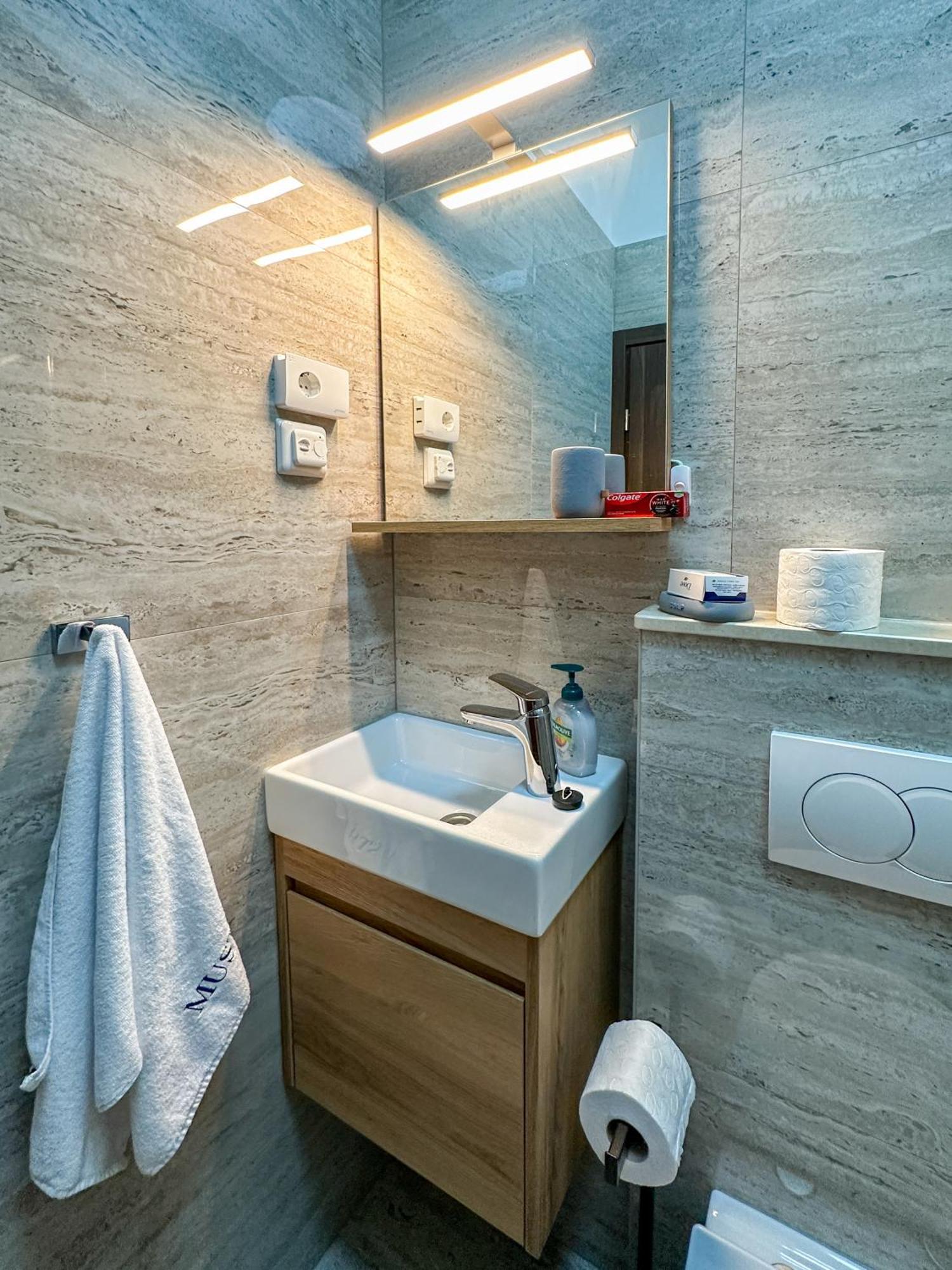 Mustra House - Private Pool & Sauna Villa