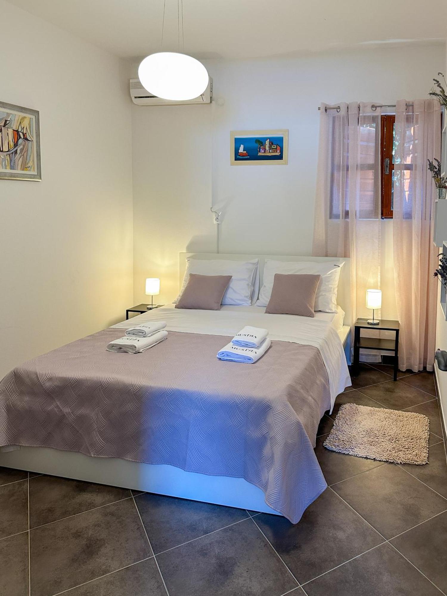 Villa Mustra House - Private Pool & Sauna