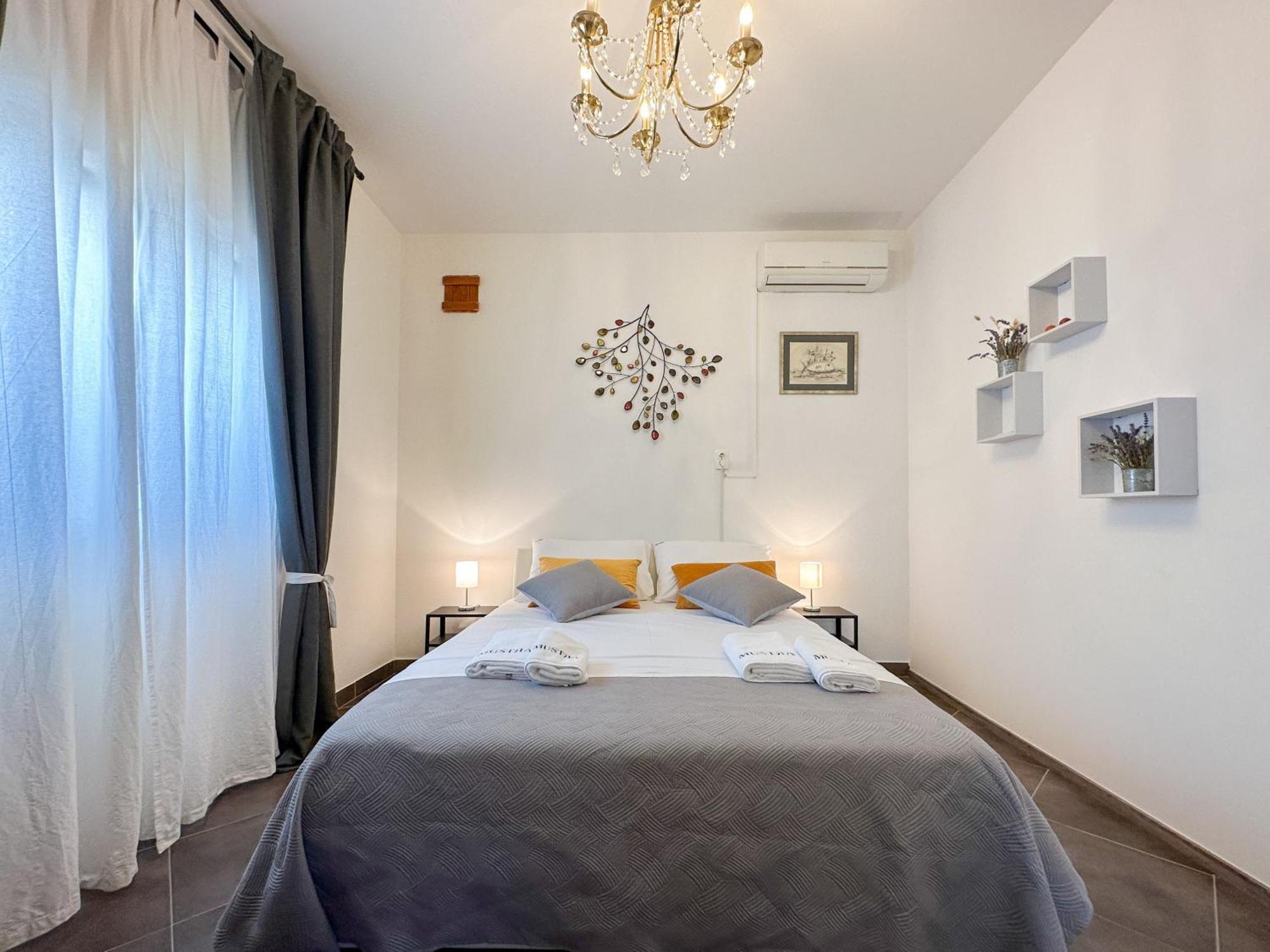 Mustra House - Private Pool & Sauna Villa Zadar